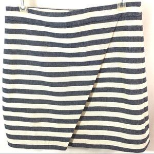 J Crew Navy Cream Cotton Lined Faux Wrap Mini Sz2